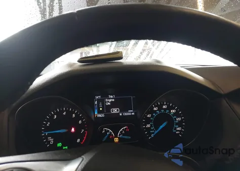 2014 Ford Focus Titanium z USA, uszkodzony, nr VIN 1FADP3N23EL317257